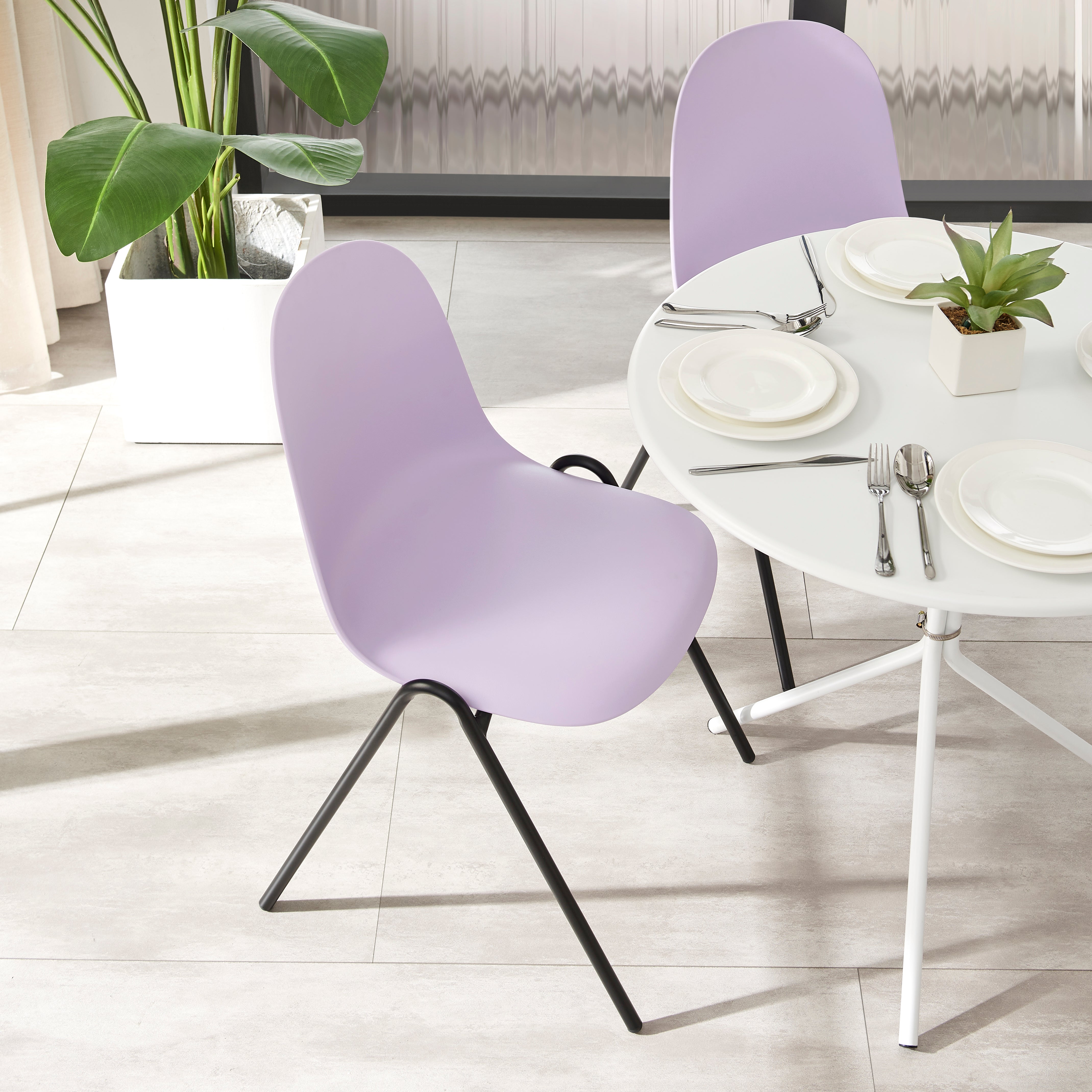 Berlin Contemporary Minimalist Dining Chair – Pastel Lilac