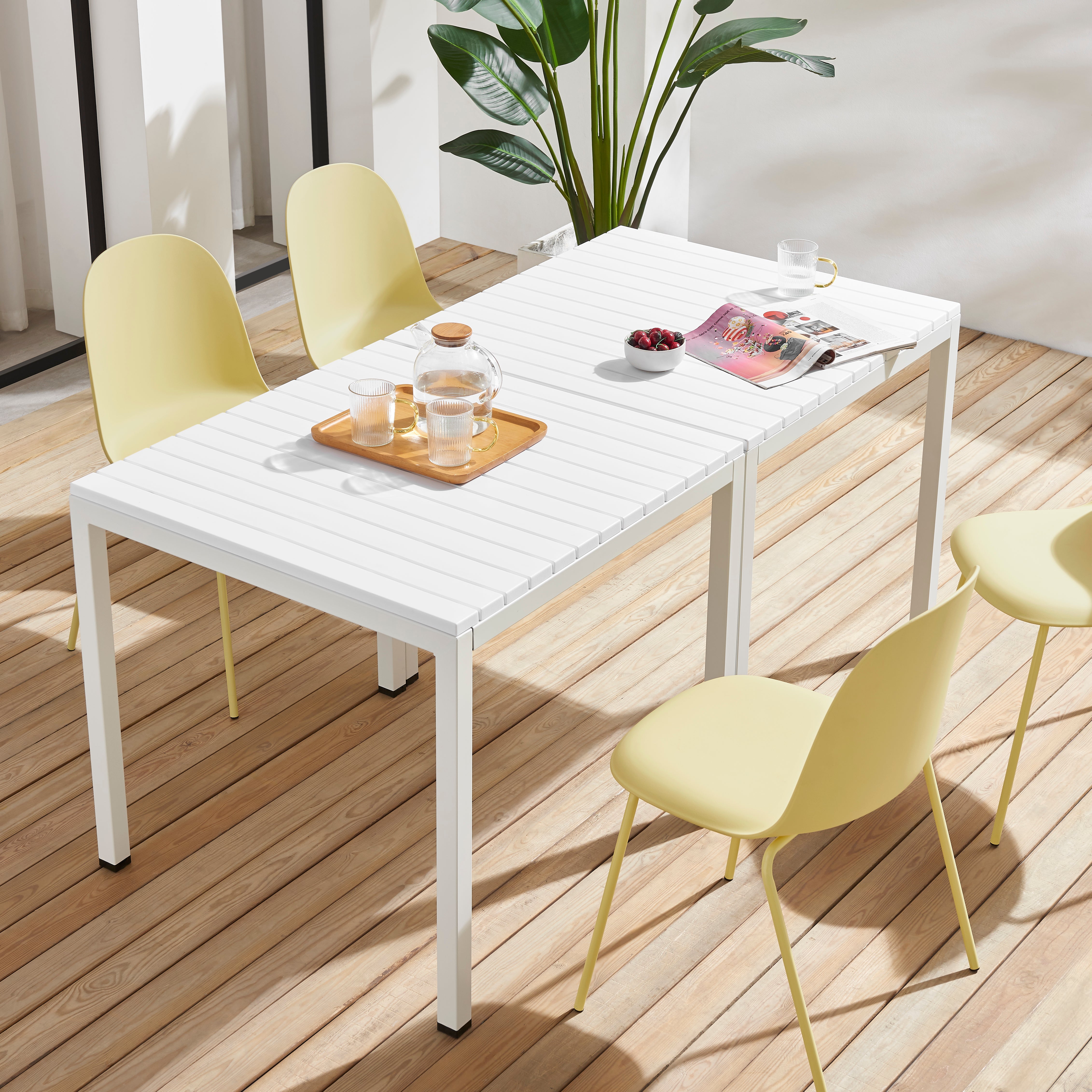 Lille Plastic Outdoor Dining Table, White