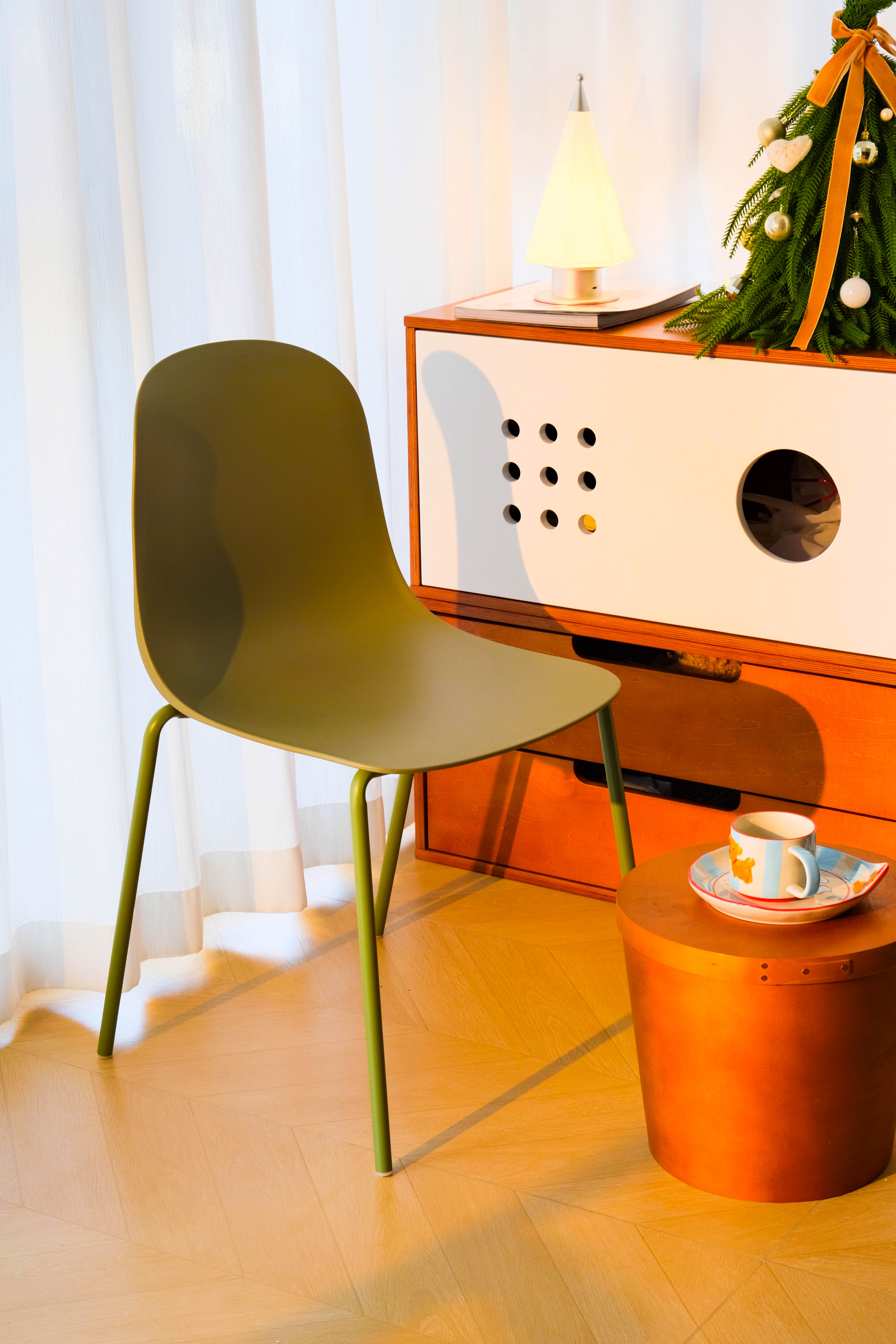 Wilshire Soft Curve Dining Chair - Sage Green, Set of 4