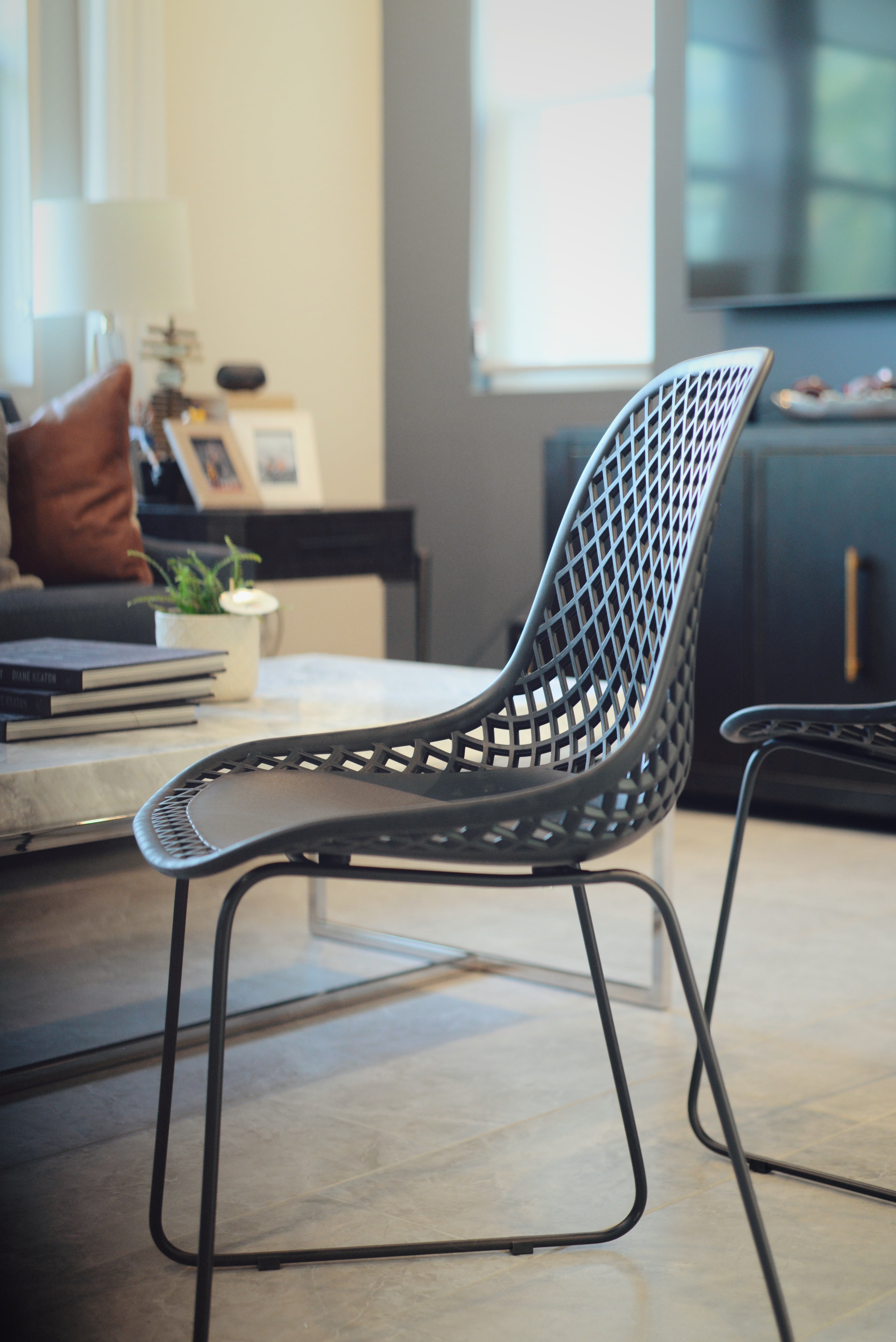 Bari Chair, Set of 4, Black