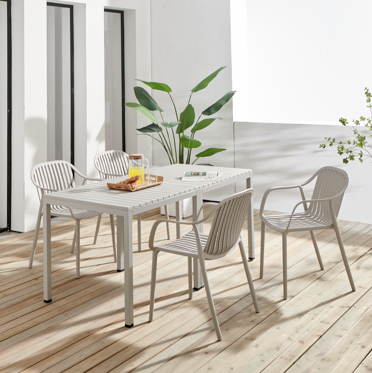 Lille Table with Everest Chairs Dining Set, Grey