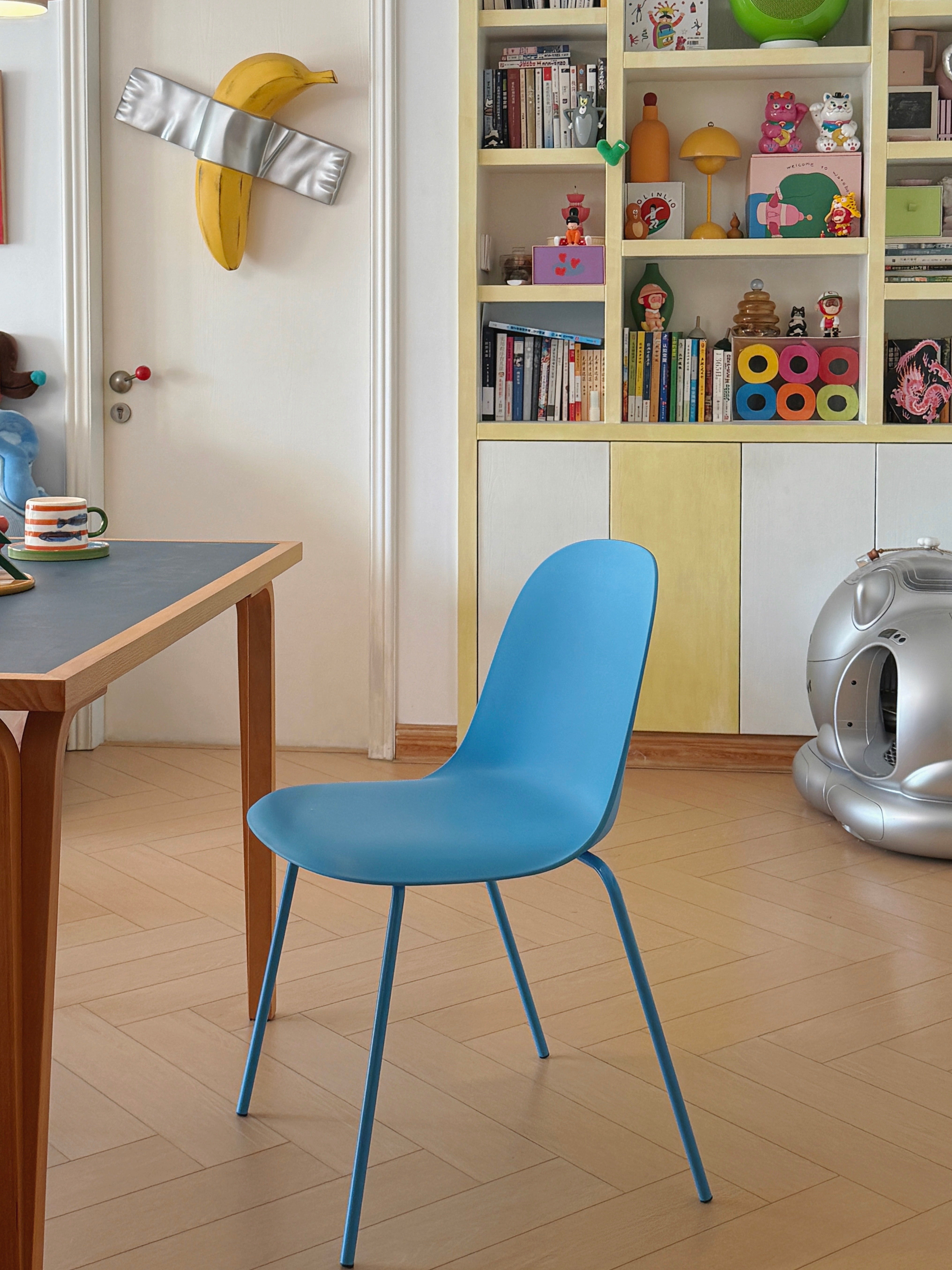 Wilshire Minimalist Dining Chair – Sky Blue, Set of 4